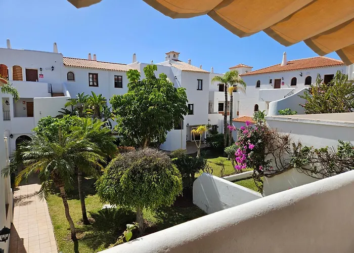 Sunny Oasis Amarilla Golf *