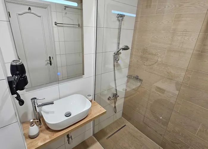 Sunny Oasis Amarilla Golf *