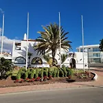 Sunny Oasis Amarilla Golf * 산미겔데아보나